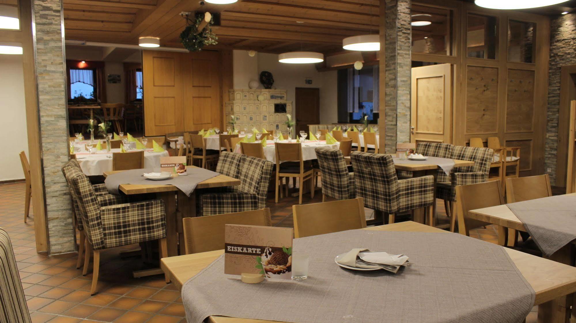 Gasthof Zur Krone Leidersbach Exteriör bild