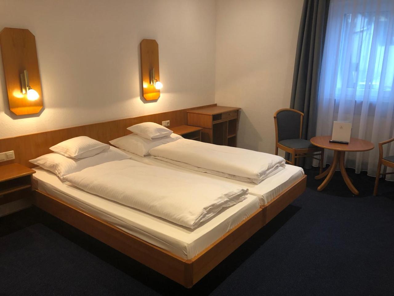 Gasthof Zur Krone Leidersbach Exteriör bild