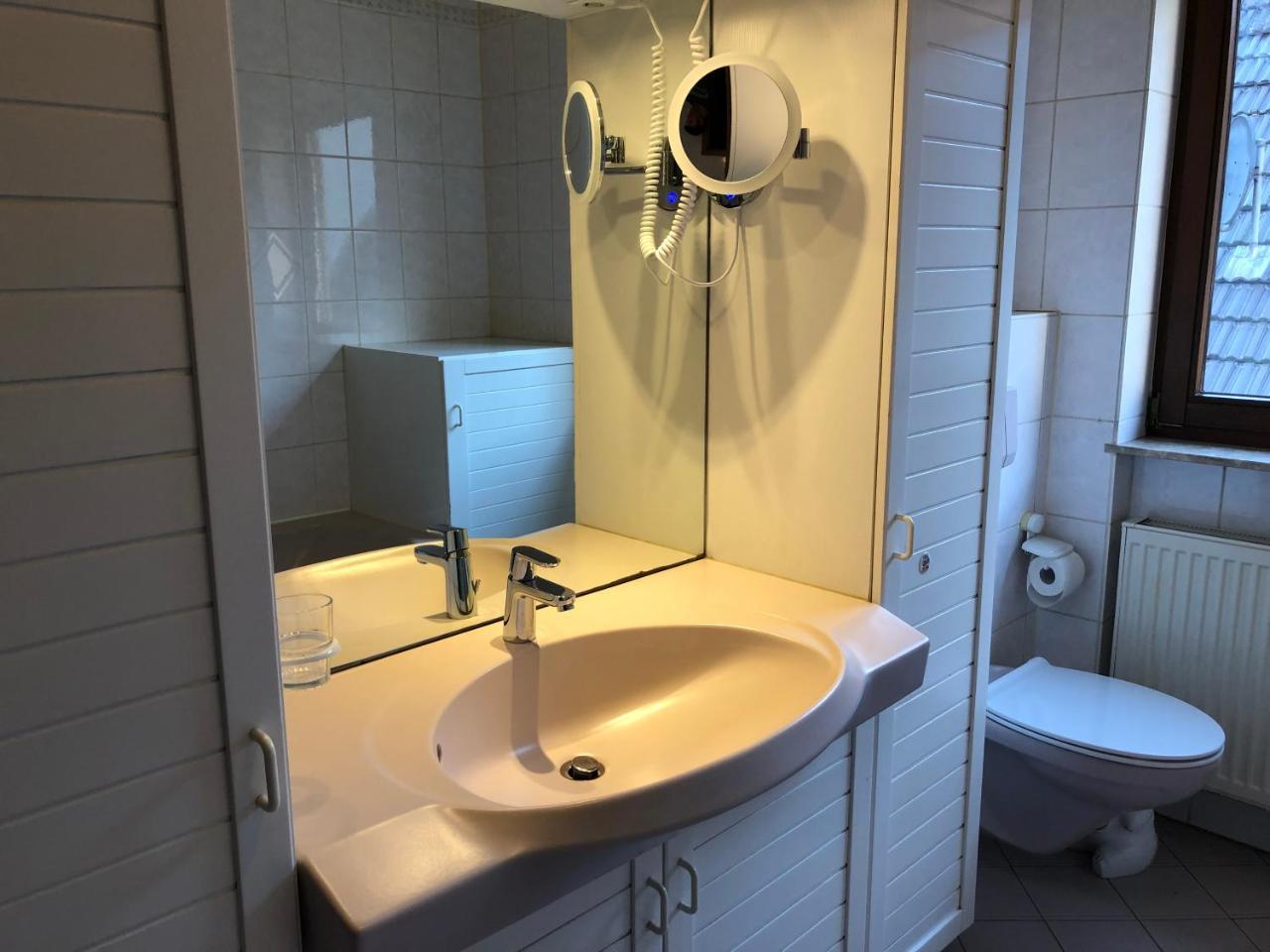 Gasthof Zur Krone Leidersbach Exteriör bild